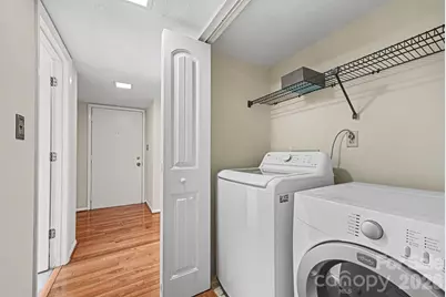8015 Cedar Glen Drive, Charlotte, NC 28212 - Photo 13
