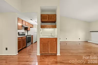 8015 Cedar Glen Drive, Charlotte, NC 28212 - Photo 9