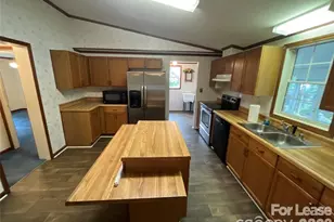 447 Kemp Rd, Mooresville, NC 28117 - Photo 21