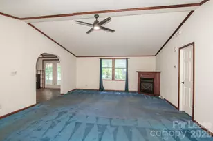 447 Kemp Rd, Mooresville, NC 28117 - Photo 15