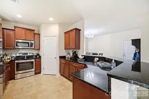 504 Knothole Ln, Charlotte, NC 28214 - Photo 7