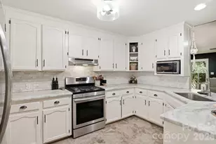 1739 Westbrook Rd, Edgemoor, SC 29712 - Photo 9