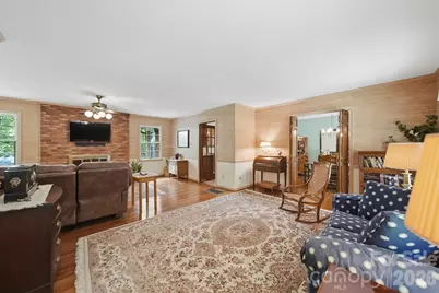 104 Laurelwood Drive, Morganton, NC 28655 - Photo 5