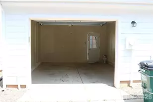 9806 Longstone Ln, Charlotte, NC 28277 - Photo 33