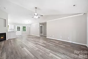 6324 Grove Park Blvd, Charlotte, NC 28215 - Photo 5