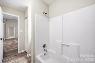 6324 Grove Park Blvd, Charlotte, NC 28215 - Photo 19