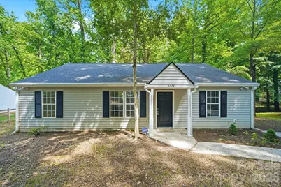 6324 Grove Park Boulevard, Charlotte, NC 28215 - Photo 1