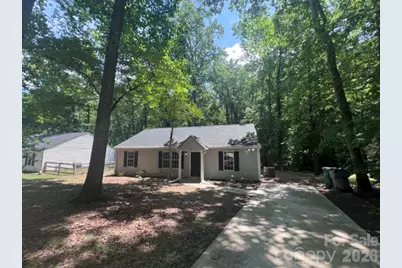 6324 Grove Park Boulevard, Charlotte, NC 28215 - Photo 1
