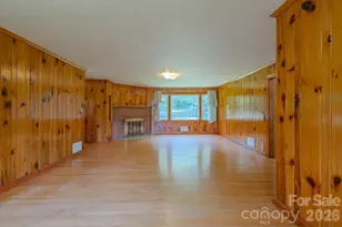 456 Lower Grassy Branch Rd, Asheville, NC 28805 - Photo 13