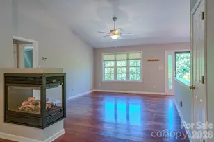 102 Forest Lake Dr, Asheville, NC 28803 - Photo 7