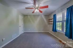 102 Forest Lake Dr, Asheville, NC 28803 - Photo 19