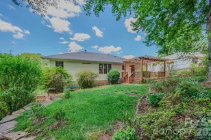 102 Forest Lake Dr, Asheville, NC 28803 - Photo 41