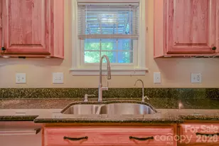 102 Forest Lake Dr, Asheville, NC 28803 - Photo 11