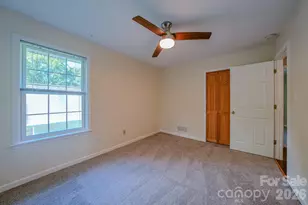 102 Forest Lake Dr, Asheville, NC 28803 - Photo 27