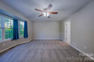102 Forest Lake Dr, Asheville, NC 28803 - Photo 13