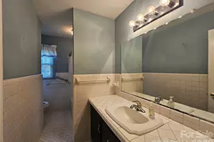 331 Woodside Dr, Shelby, NC 28150 - Photo 17