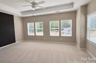 3626 Teslow Dr, Charlotte, NC 28215 - Photo 9