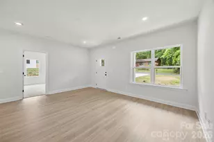 404 Brice St, Kings Mountain, NC 28086 - Photo 5