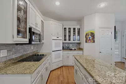 21311 Crown Lake Drive, Cornelius, NC 28031 - Photo 13
