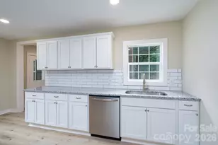 185 Garden Ln, Salisbury, NC 28146 - Photo 7