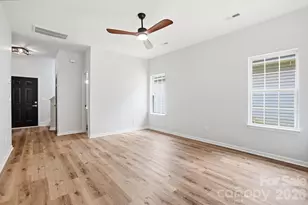 3625 Bullard St, Charlotte, NC 28208 - Photo 5