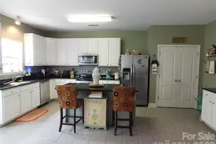 5402 Griffith Rd Griffith Rd, Monroe, NC 28112 - Photo 11