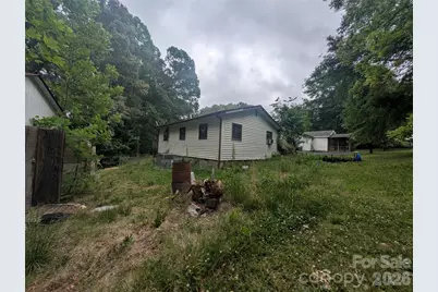 1218-B Essex Street, Gastonia, NC 28052 - Photo 7