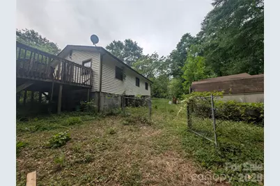 1218-B Essex Street, Gastonia, NC 28052 - Photo 5