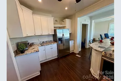 715 E Marion Street, Shelby, NC 28150 - Photo 13