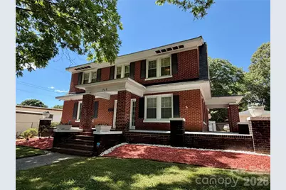 715 E Marion Street, Shelby, NC 28150 - Photo 1