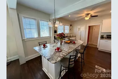 715 E Marion Street, Shelby, NC 28150 - Photo 9