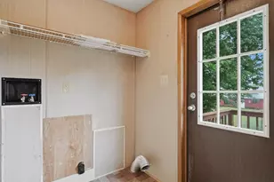 3617 Sulphur Springs Rd NE, Hickory, NC 28601 - Photo 21