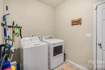 10718 Cove Point Drive, Charlotte, NC 28278 - Photo 41
