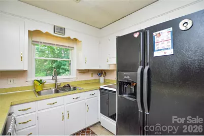 518 Vinecrest Drive, Matthews, NC 28105 - Photo 11