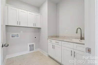 208 E Warfield Drive, Mooresville, NC 28115 - Photo 9