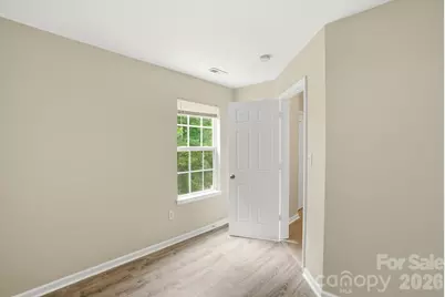 5232 Javitz Road, Charlotte, NC 28216 - Photo 9
