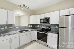 5232 Javitz Rd, Charlotte, NC 28216 - Photo 17