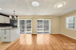 9 Woodfin Ave, Asheville, NC 28804 - Photo 9