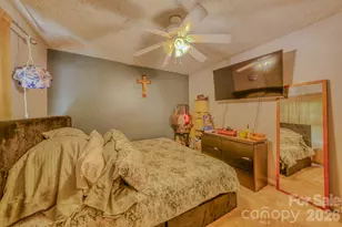 112 Amelia Dr, Hendersonville, NC 28792 - Photo 21