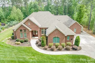 6410 Harbor Oaks Drive, Denver, NC 28037 - Photo 1