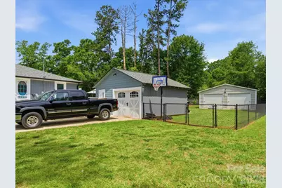 7 Wray Street, York, SC 29745 - Photo 33