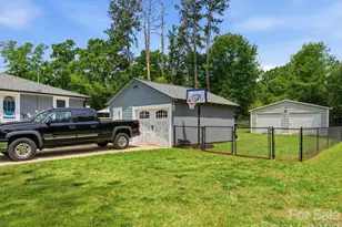 7 Wray St, York, SC 29745 - Photo 33