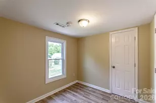 303 Rice St, Kannapolis, NC 28081 - Photo 13