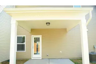 9331 Arbor Creek Dr, Charlotte, NC 28269 - Photo 9