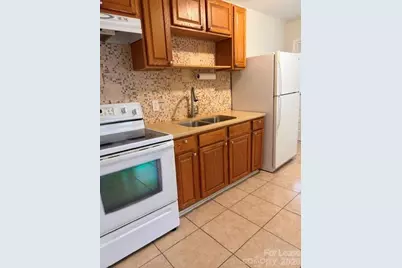 2912 L D Parker Drive #2, Charlotte, NC 28206 - Photo 3
