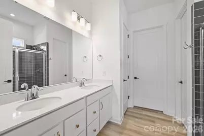 8044 Brookbank Drive, Charlotte, NC 28269 - Photo 29