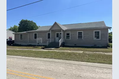 706 Old North Main Street, Clover, SC 29710 - Photo 1