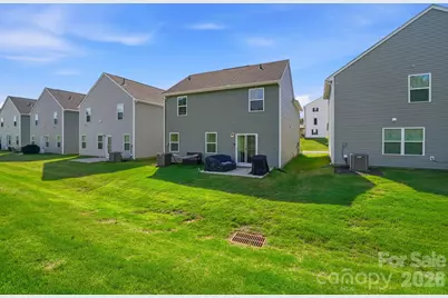 1621 Gutter Branch Drive, Charlotte, NC 28216 - Photo 23