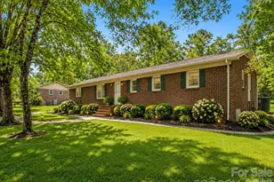 211 Lakeview Rd, Cherryville, NC 28021 - Photo 5