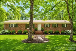 211 Lakeview Rd, Cherryville, NC 28021 - Photo 1